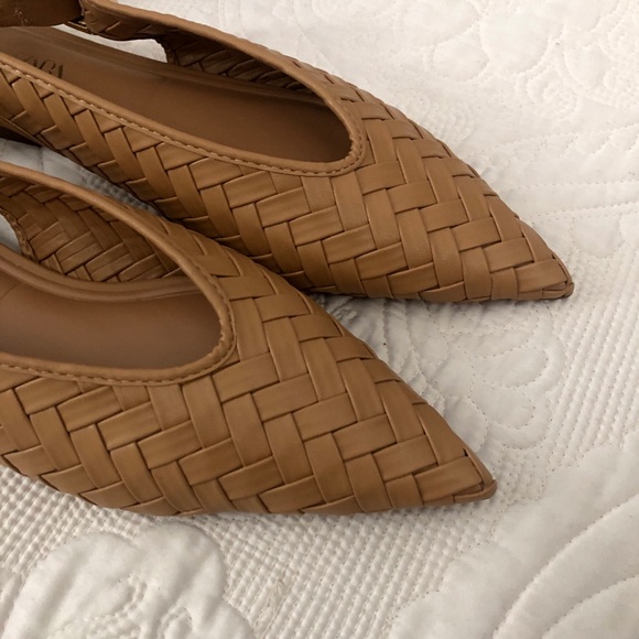 NWT Zara Tan Pointed Toe Woven Buckle Ankle Strap Slingback Flats - Picture 9 of 11